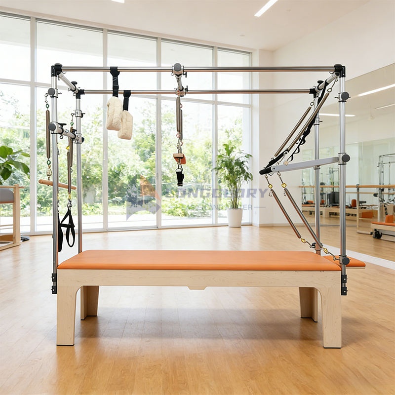 Nhà cải cách Cadillac Pilates bằng gỗ phong